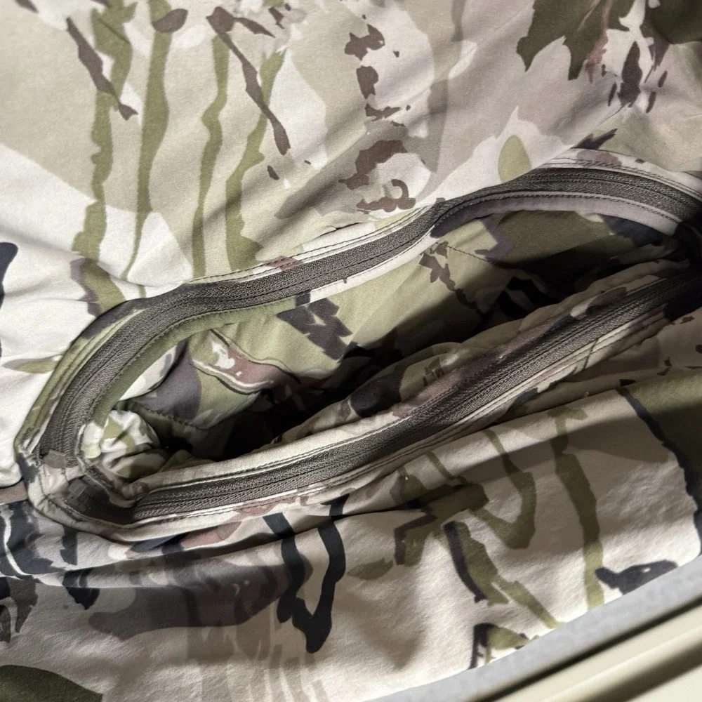 Under Armour Ridge Reaper 23 2-in-1 Jacket Medium Camo Hunting Removable Sleeves - Picture 4 of 15